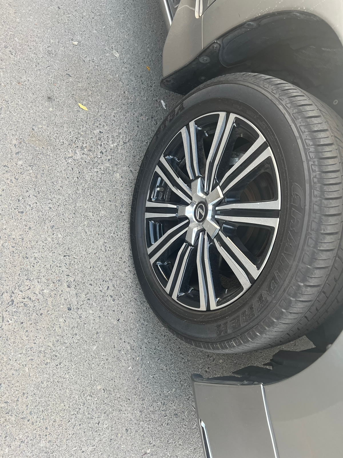 2016 LEXUS LX 570